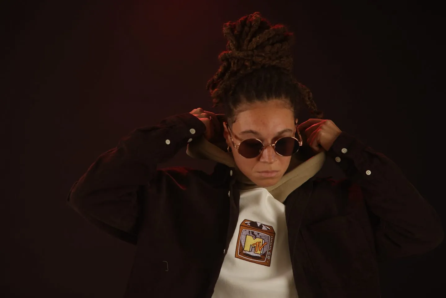 Aygelyss is taking her music crew to the next level!